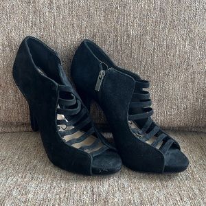 Size 9 Jessica Simpson heel - never worn!